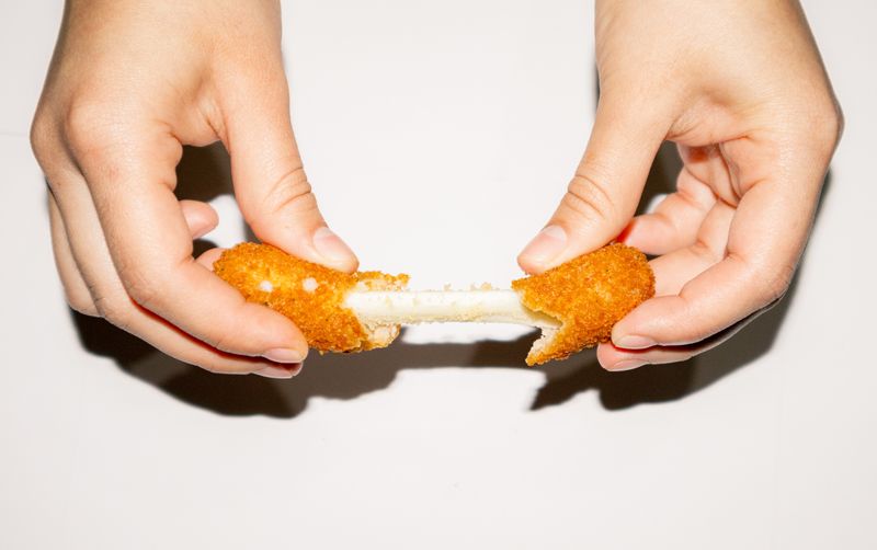 Mozzarella Sticks appetizer at papaginos